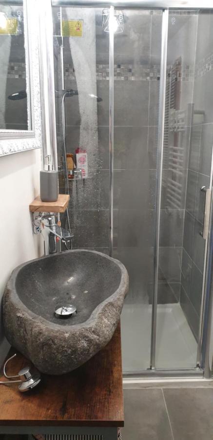 Charmant Petit Studio Proche Depart Gr20 칼렌자나 외부 사진